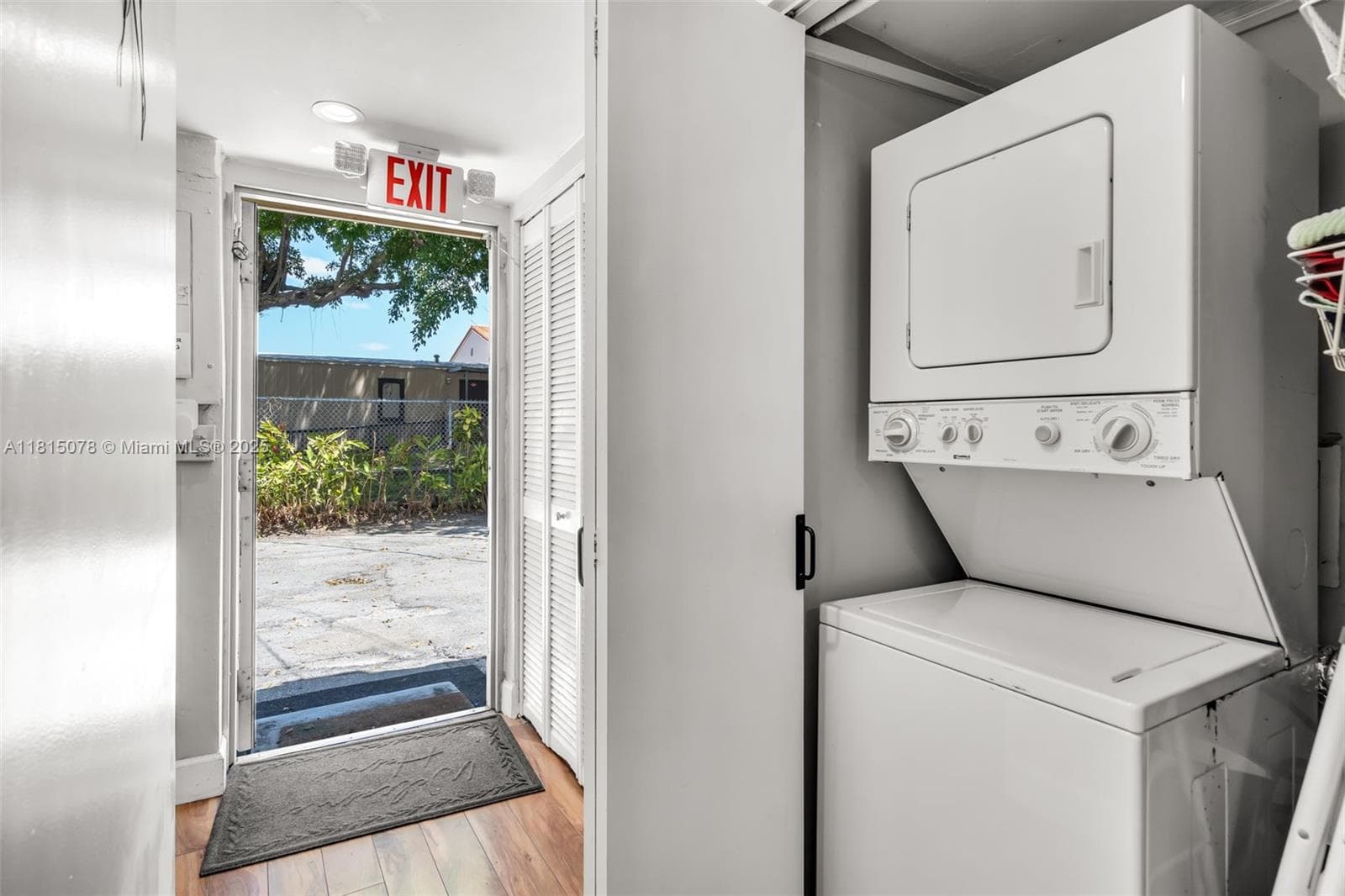 Premier Luxury Beauty Salon with Turnkey Operations