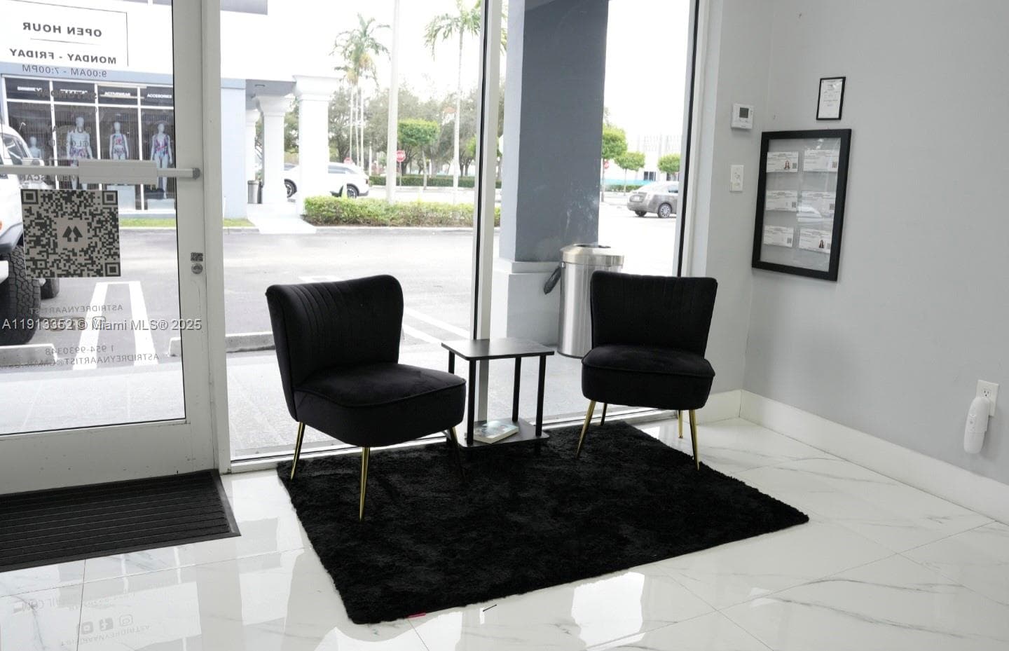 Thriving Hair Salon with Turnkey Operations