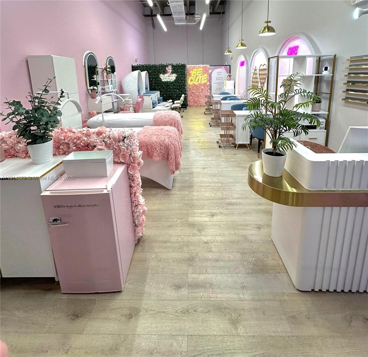 Profitable Beauty Studio with Turnkey Operations