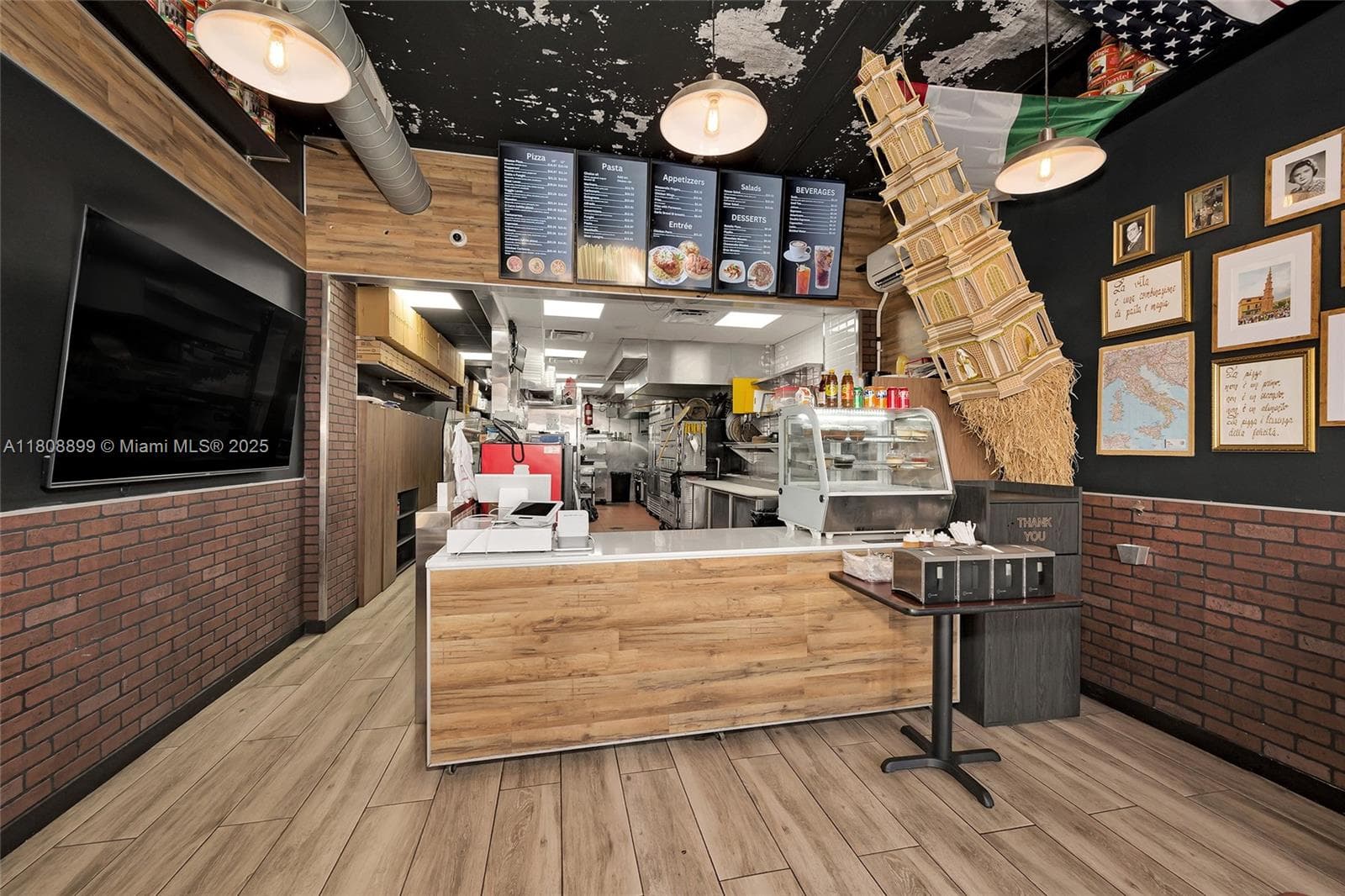 Turnkey Pizzeria with High Growth Potential