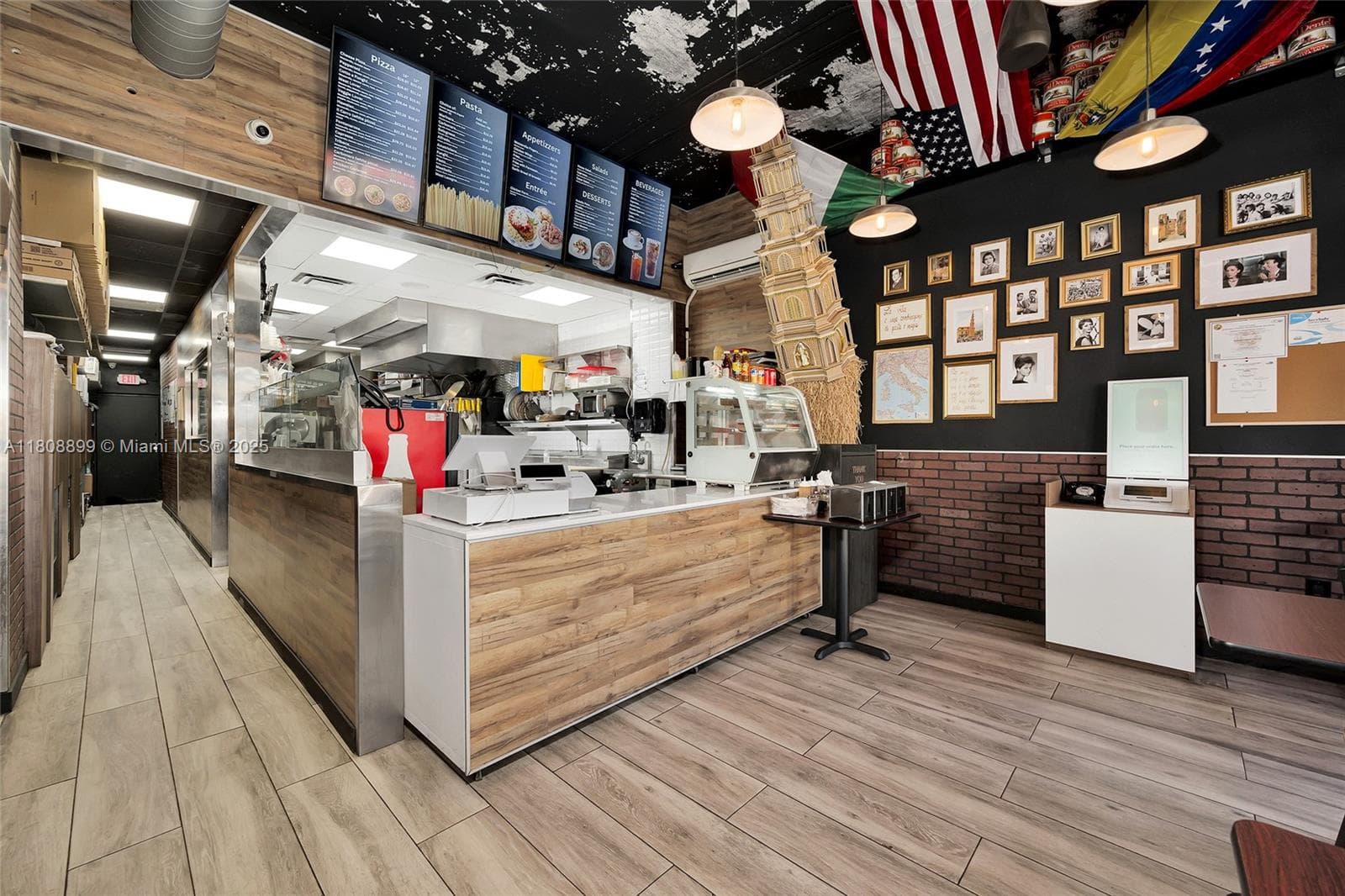 Turnkey Pizzeria with High Growth Potential