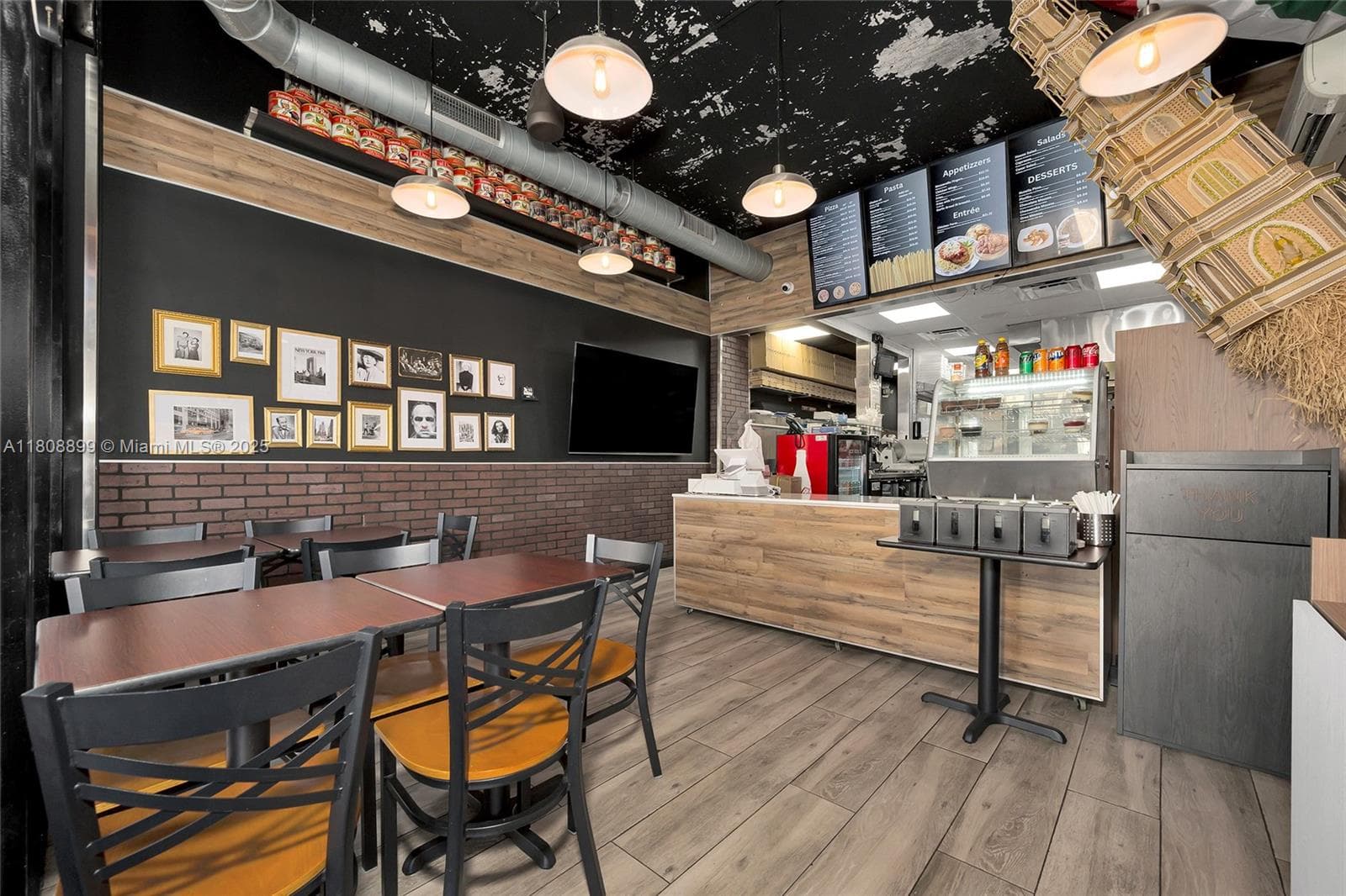 Turnkey Pizzeria with High Growth Potential