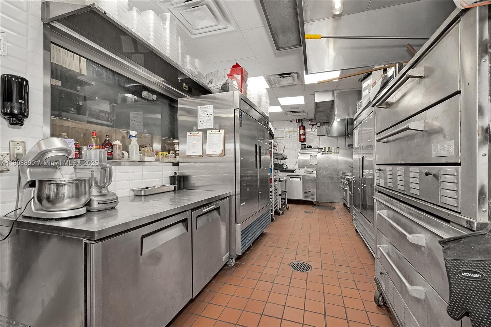 Turnkey Pizzeria with High Growth Potential