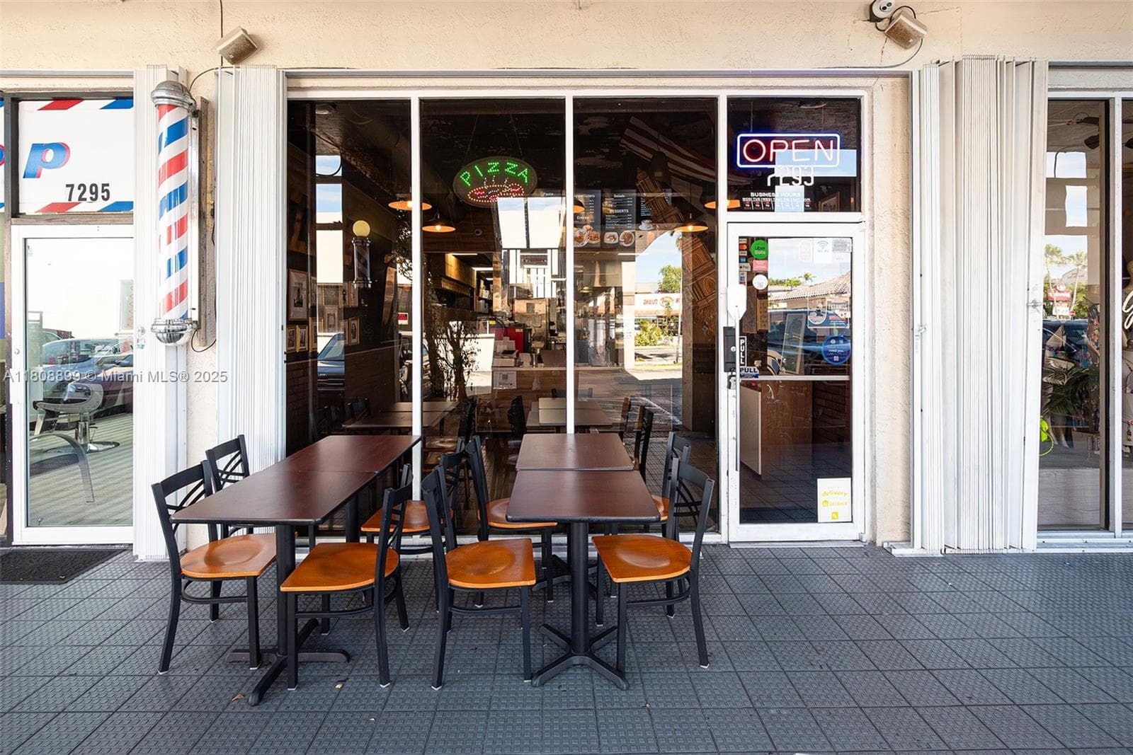 Turnkey Pizzeria with High Growth Potential