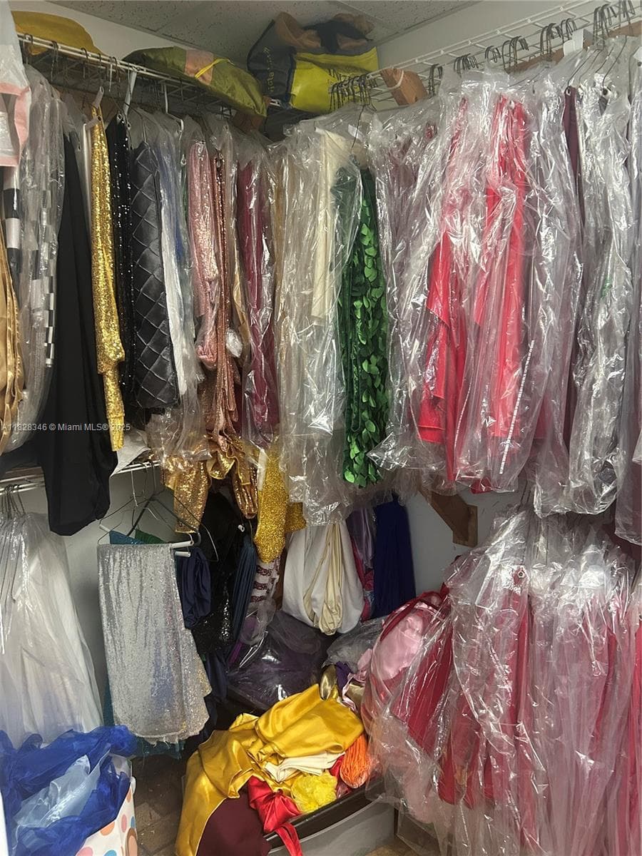 Established Party Event Rental Service with Comprehensive Inventory