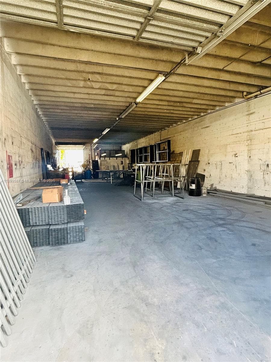 Established Aluminum Fence and Gate Manufacturer with Turnkey Operations