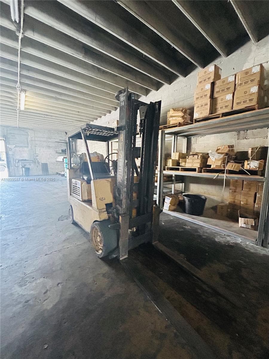 Established Aluminum Fence and Gate Manufacturer with Turnkey Operations