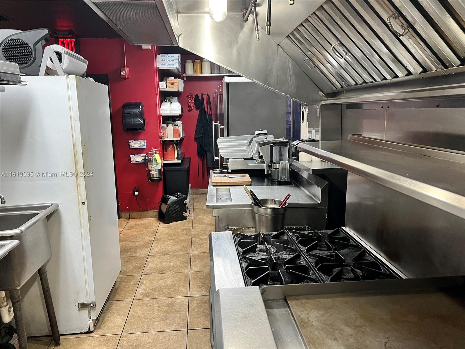 Turnkey Restaurant Space with Established Clientele