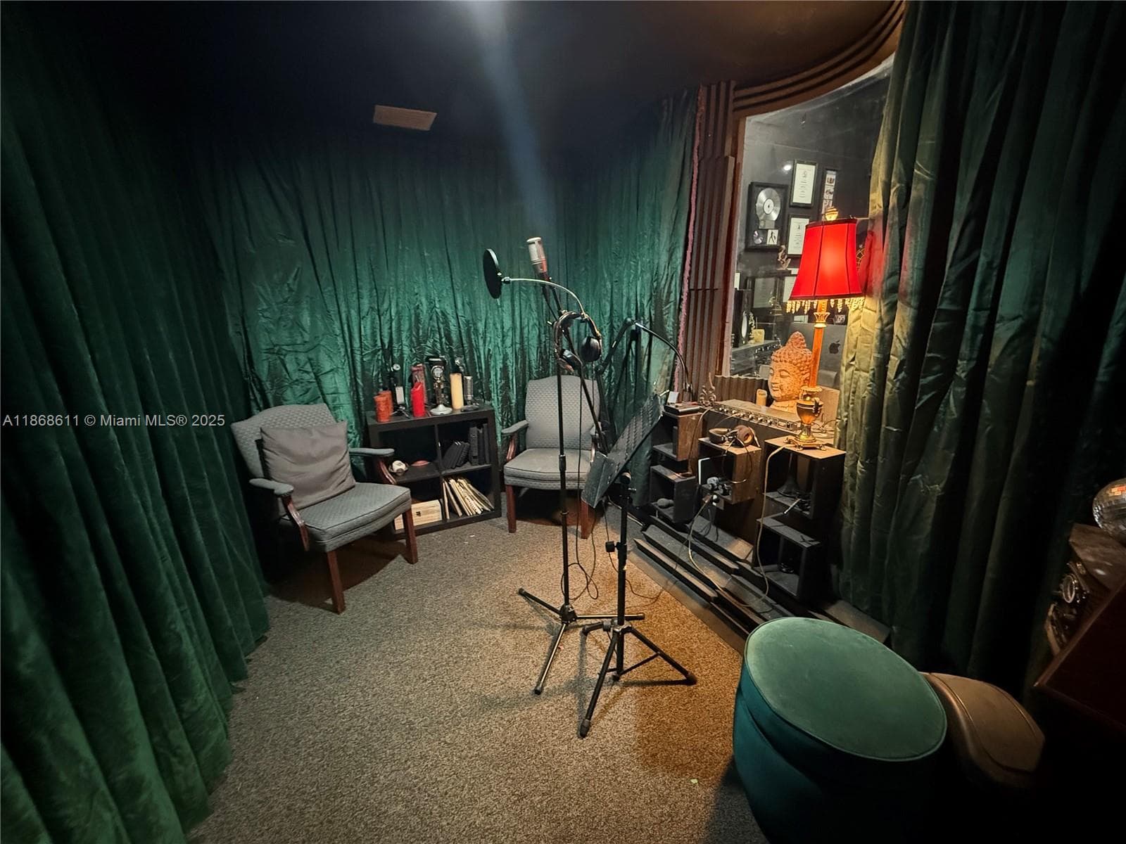 Turnkey Recording Studio with Production Ready Facilities