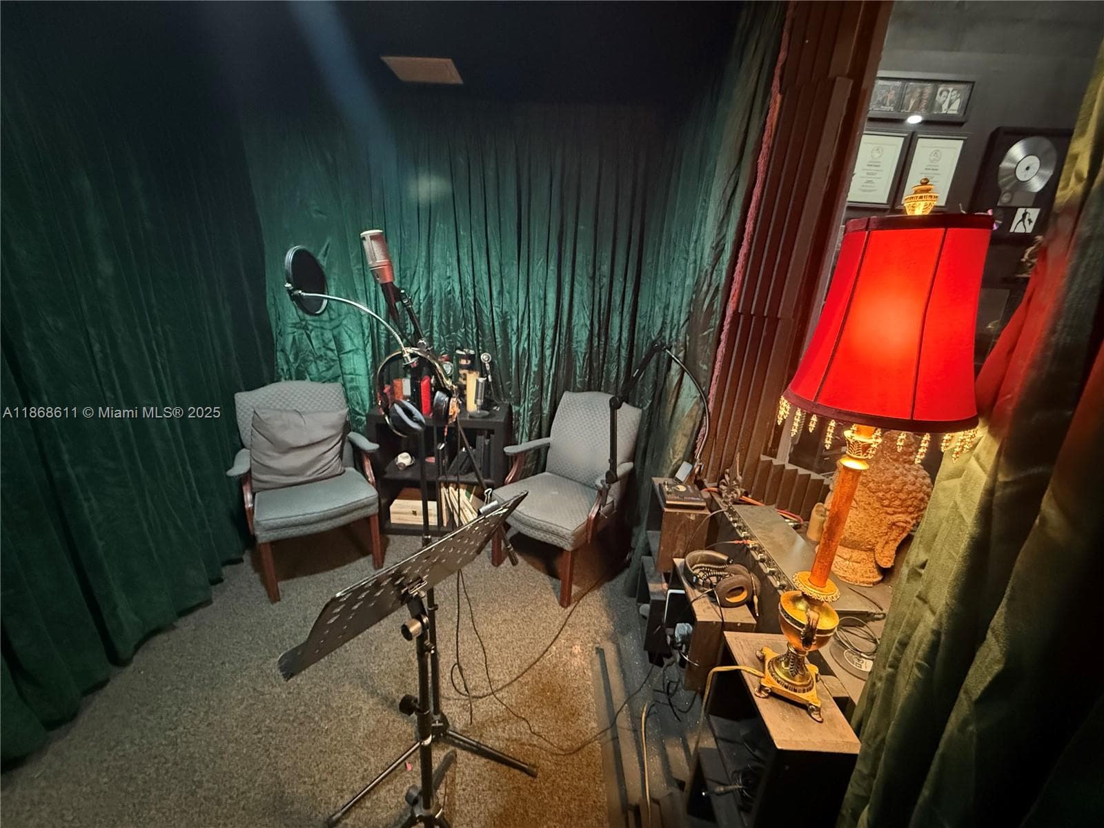 Turnkey Recording Studio with Production Ready Facilities