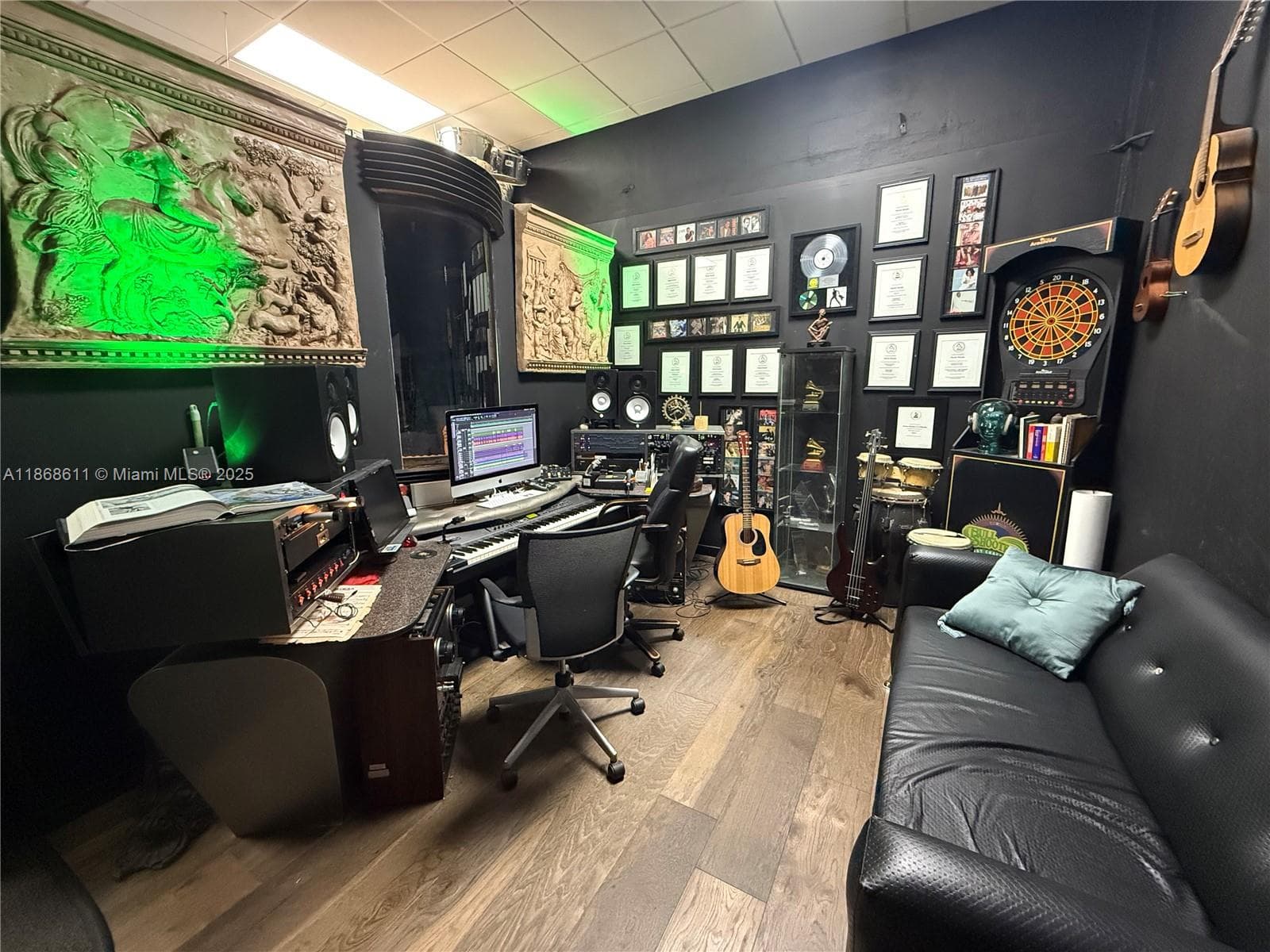 Turnkey Recording Studio with Production Ready Facilities