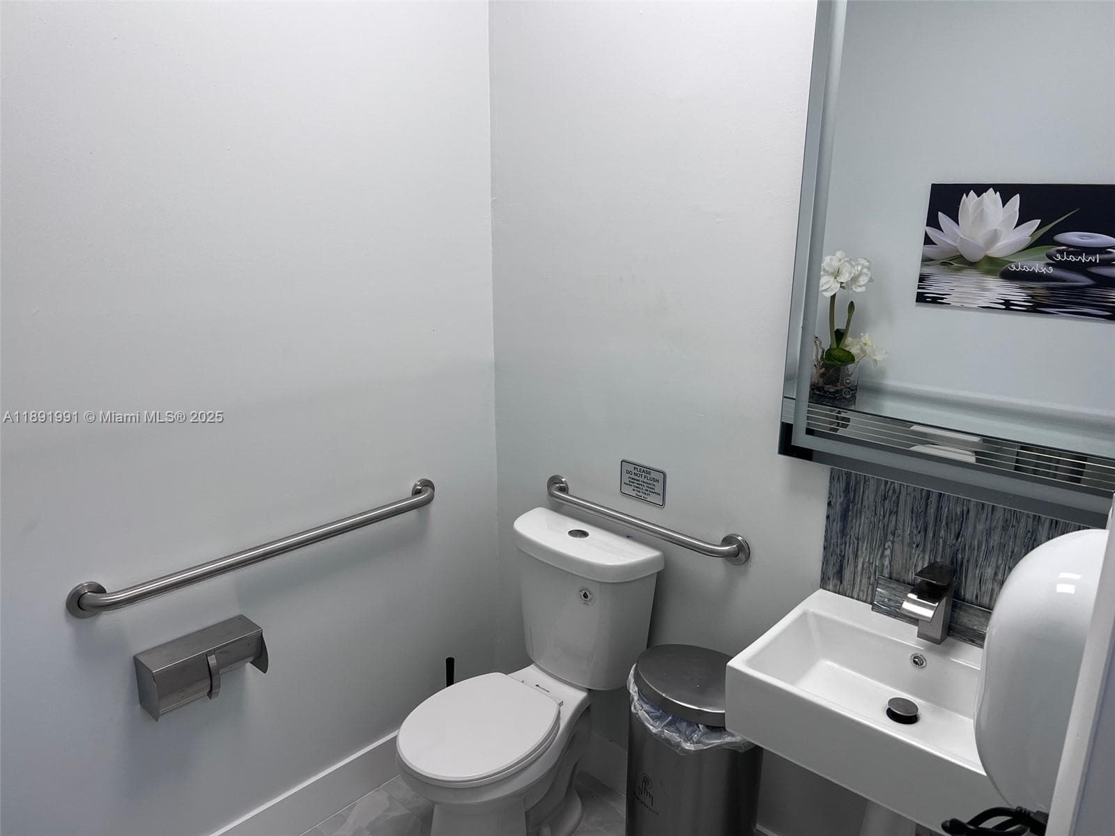 Premier Medical Clinic Space with 18 Versatile Units