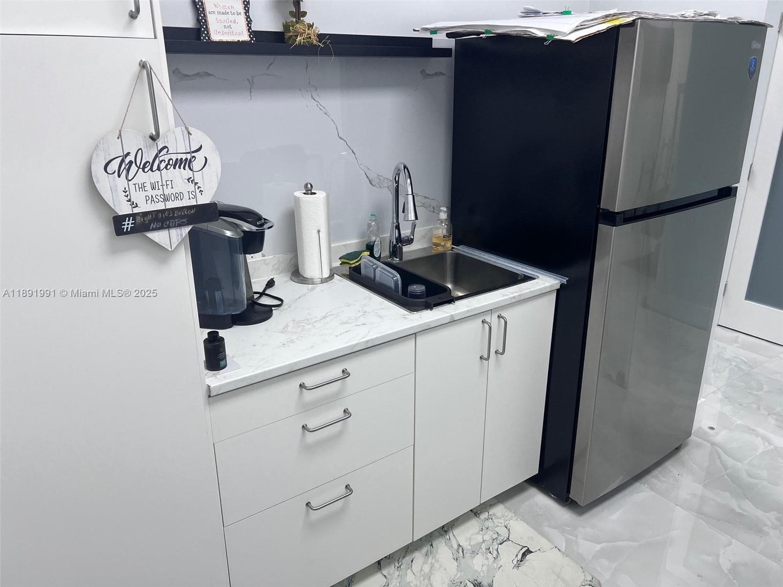 Premier Medical Clinic Space with 18 Versatile Units