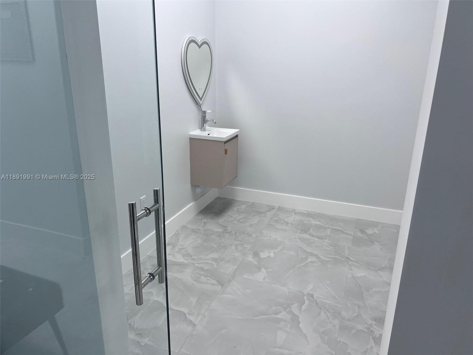 Premier Medical Clinic Space with 18 Versatile Units