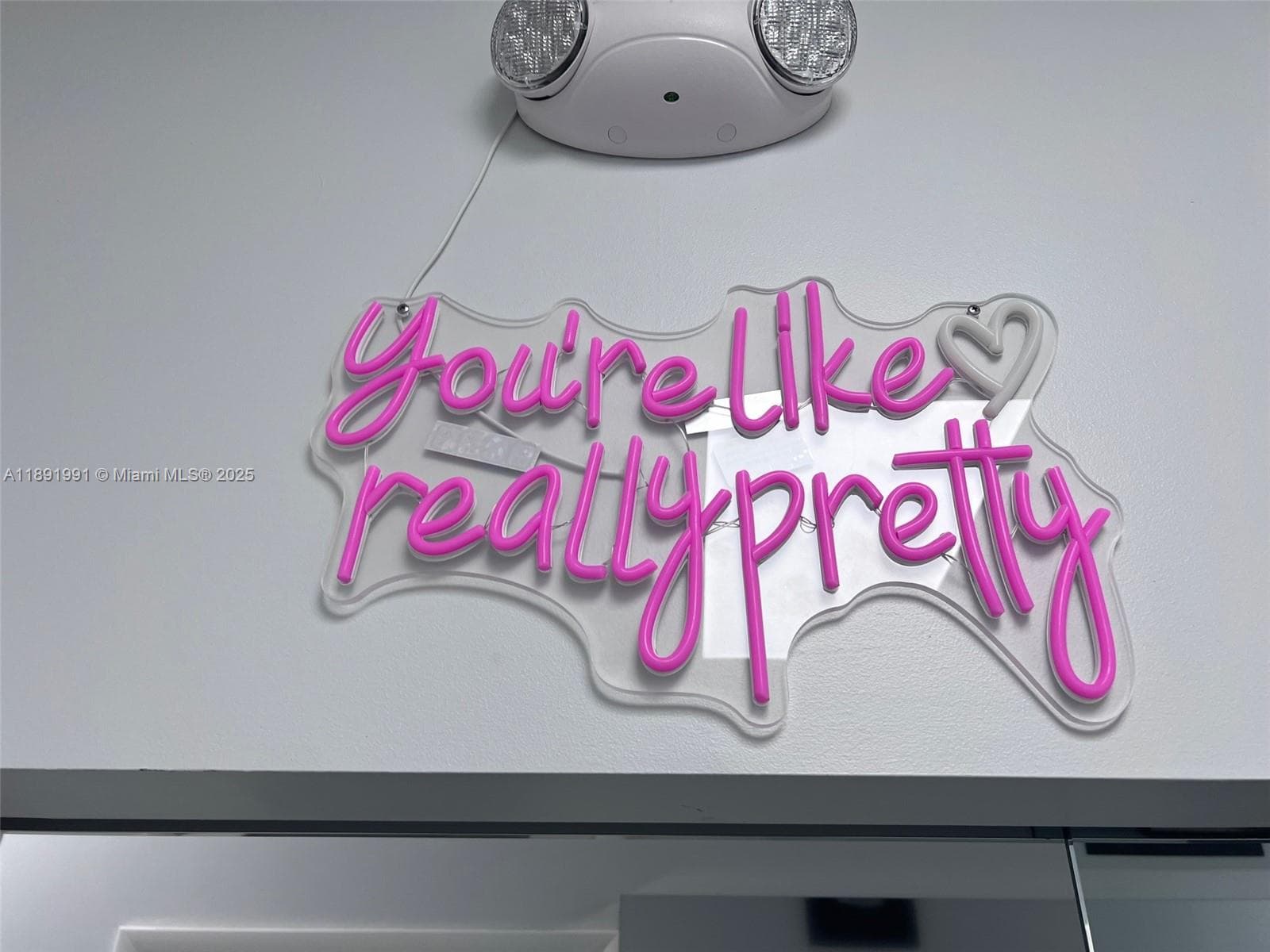 Premier Medical Clinic Space with 18 Versatile Units