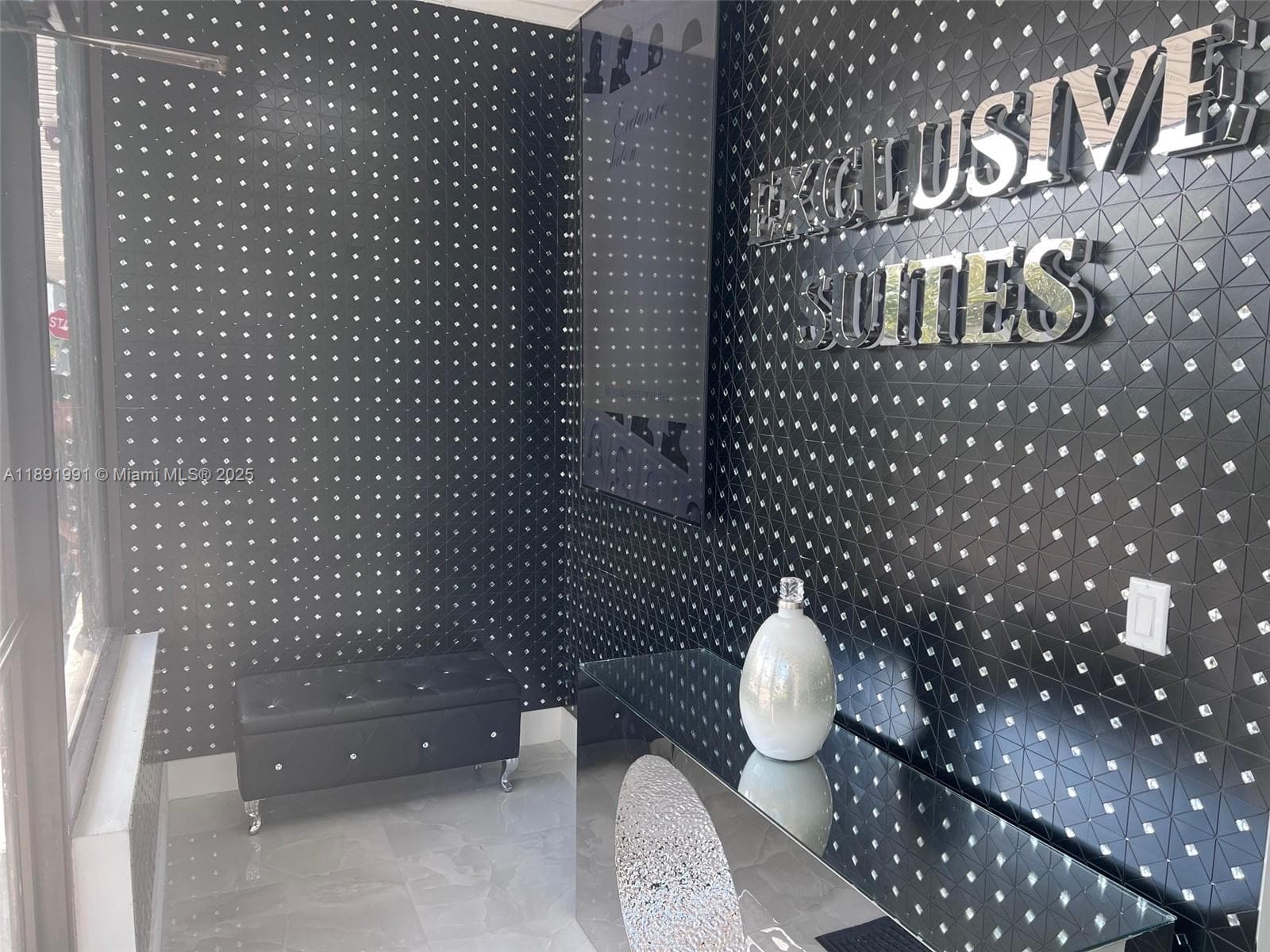 Premier Medical Clinic Space with 18 Versatile Units