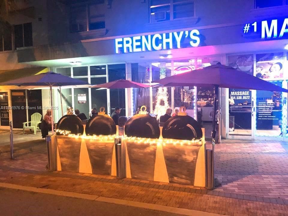 Established French Restaurant with Prime Coastal Location