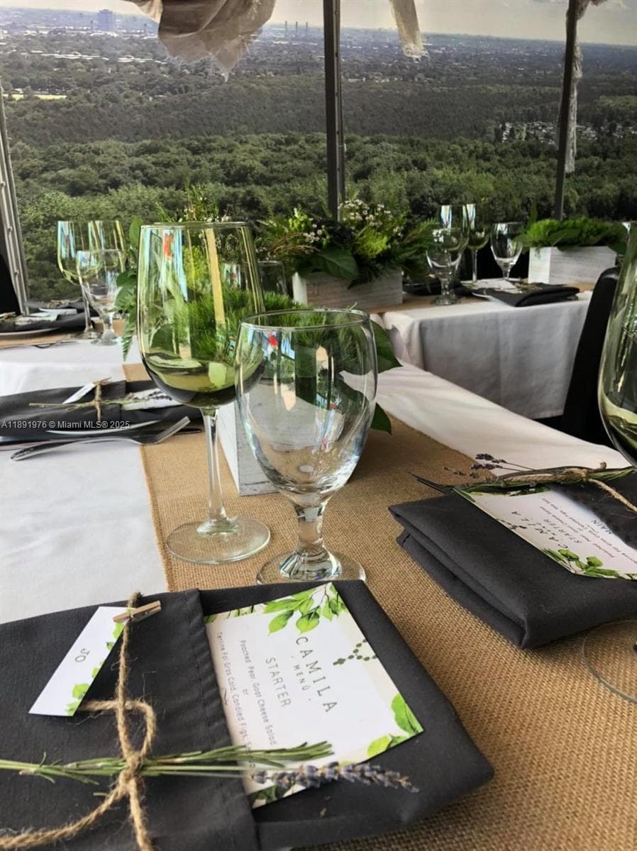 Established French Restaurant with Prime Coastal Location