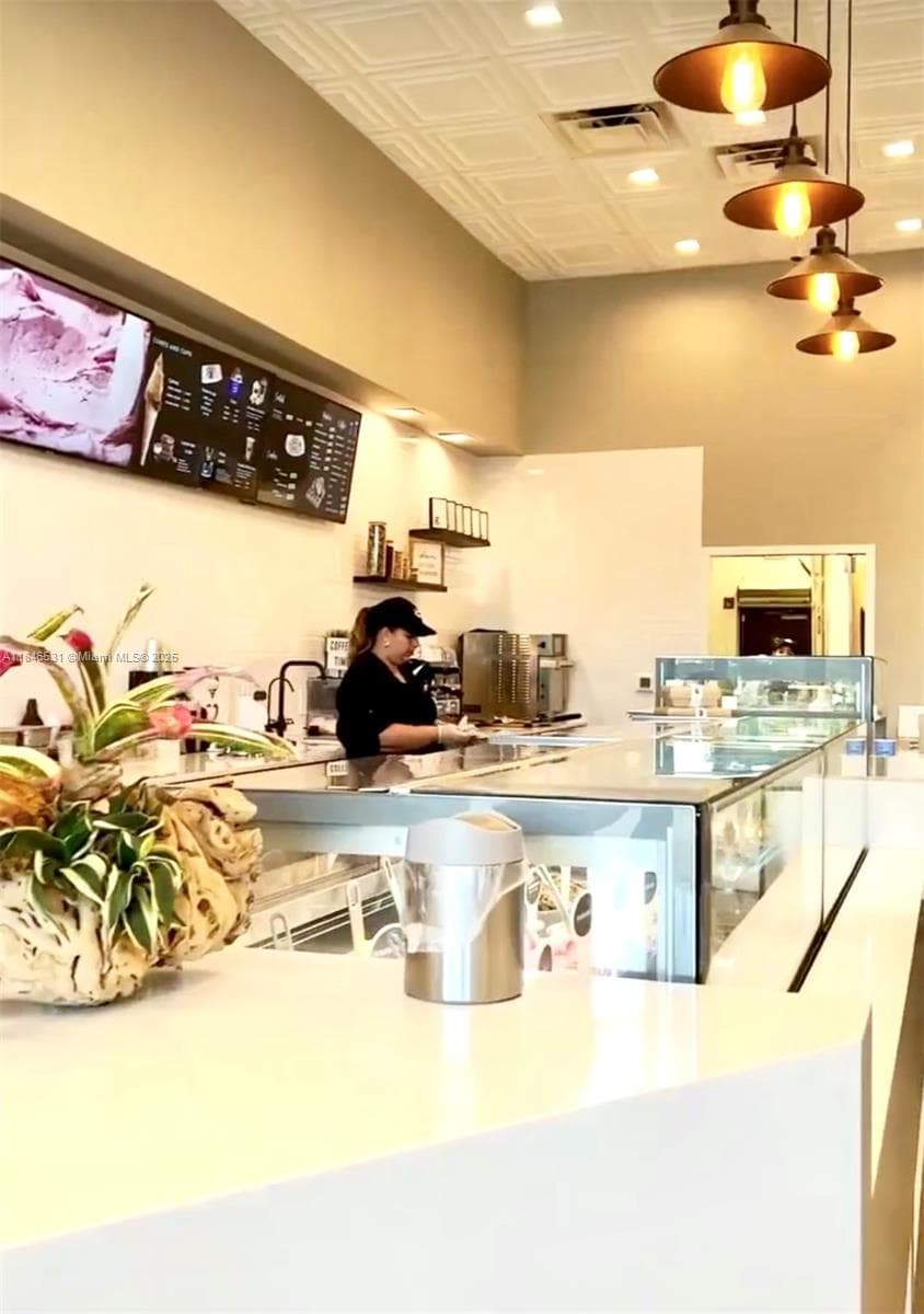 Thriving Gelato Franchise with Long Term Lease