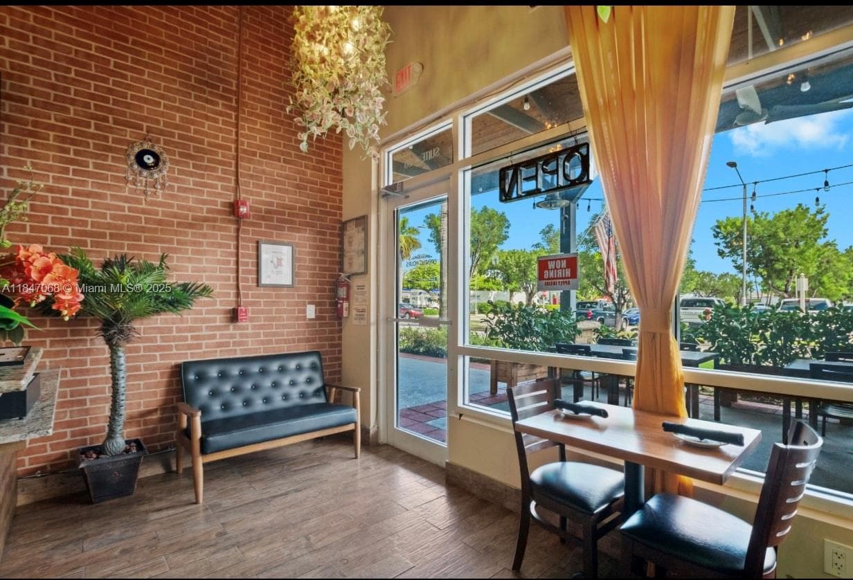 Turnkey Restaurant with Premium Build Out