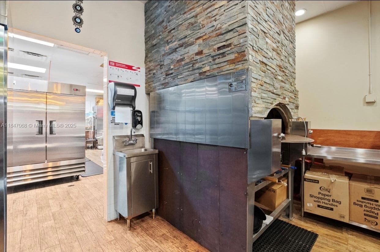 Turnkey Restaurant with Premium Build Out