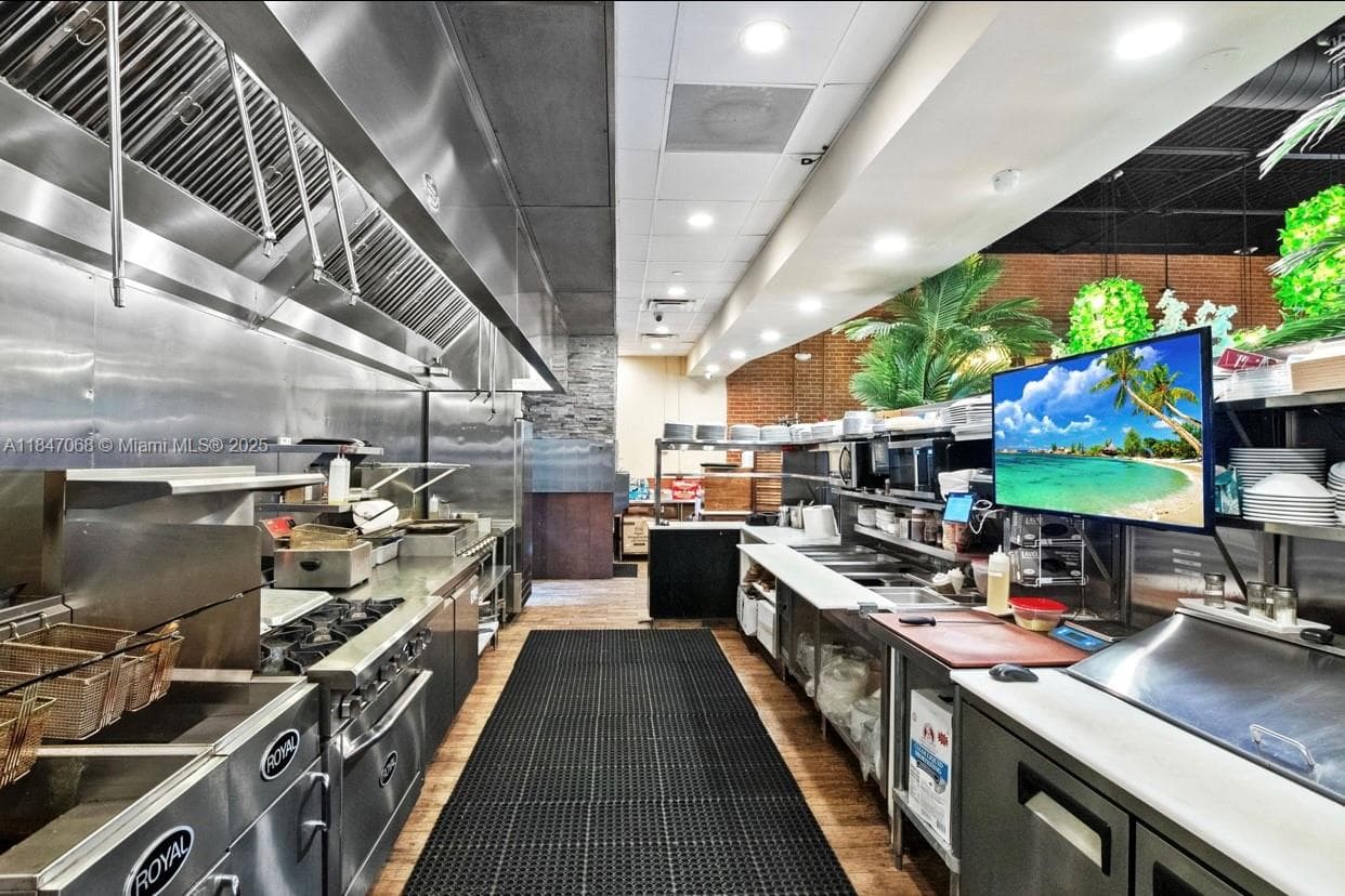 Turnkey Restaurant with Premium Build Out