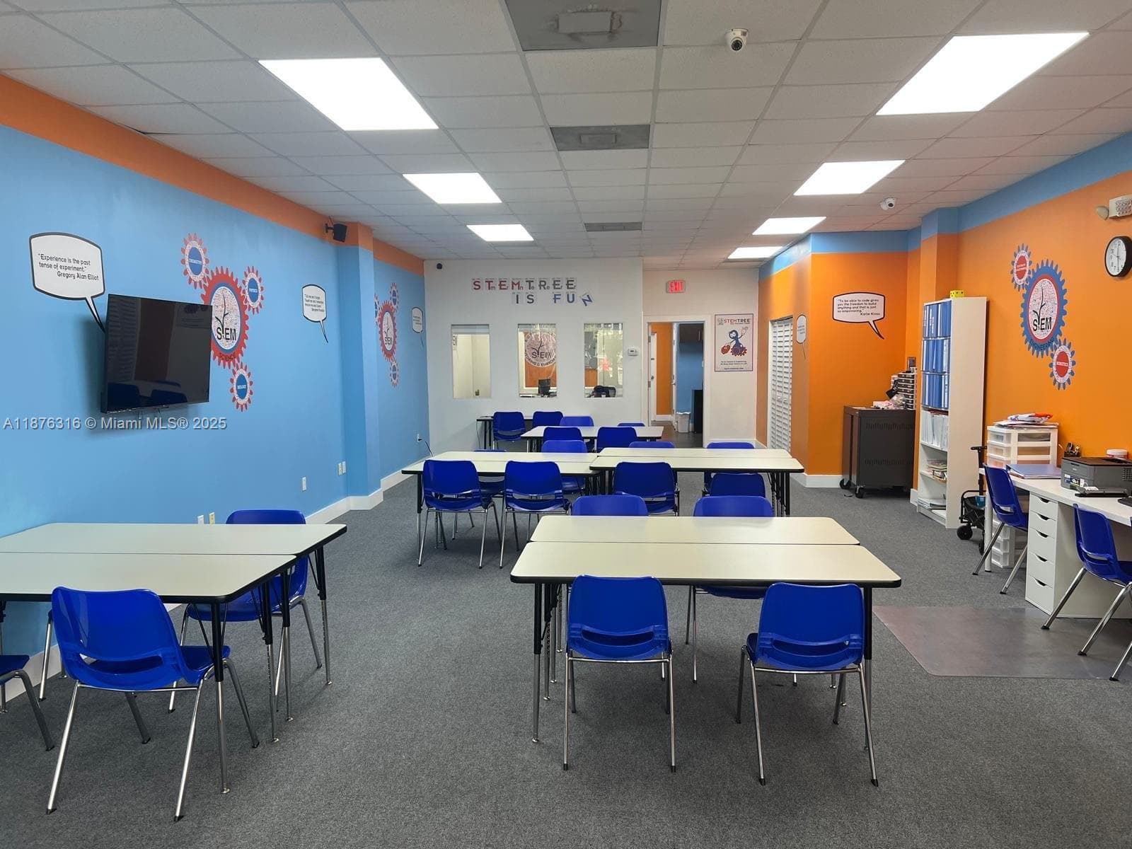 Niche STEM Education Franchise with Strong Community Presence