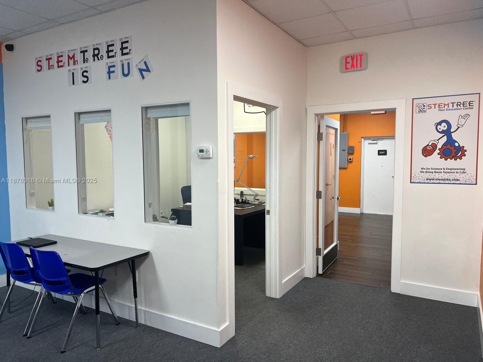 Niche STEM Education Franchise with Strong Community Presence