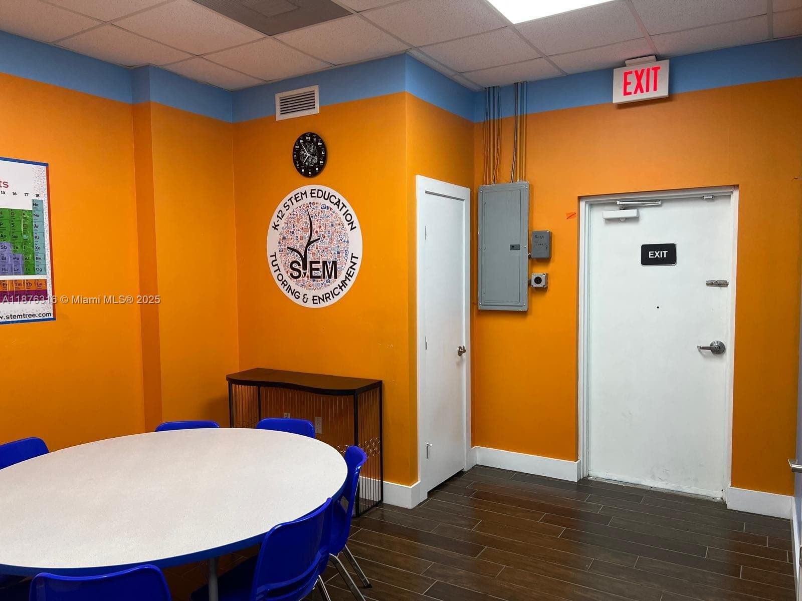 Niche STEM Education Franchise with Strong Community Presence