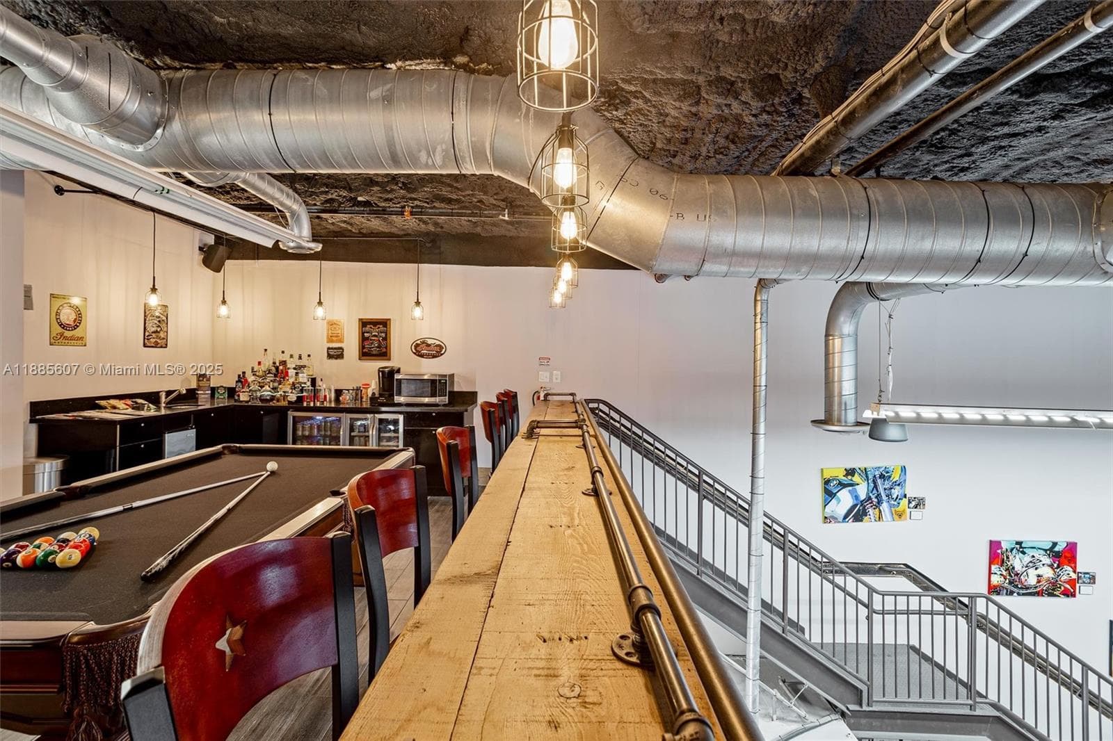 Niche Auto Detailing Customization Studio with Strong Online Presence