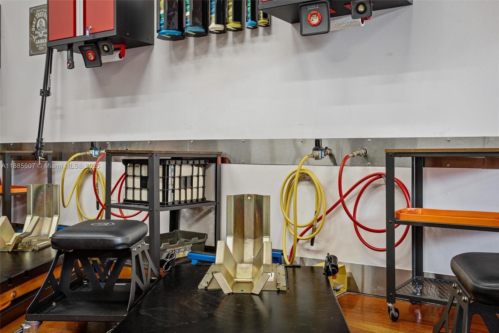 Niche Auto Detailing Customization Studio with Strong Online Presence