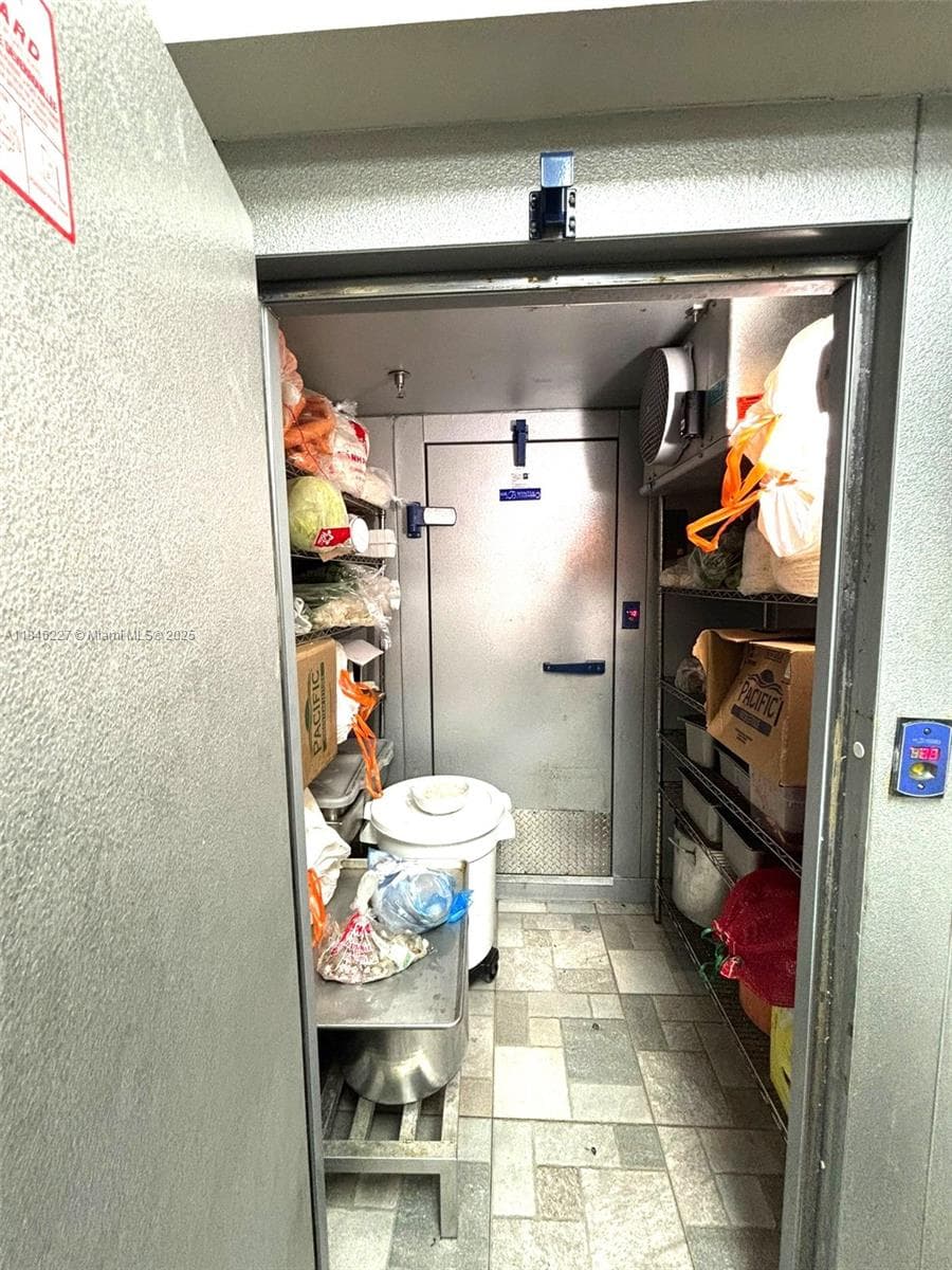 Thriving Vietnamese Restaurant with High Volume Operations