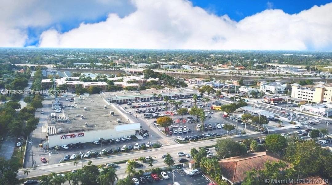 Established Coin Laundry with Modern Equipment