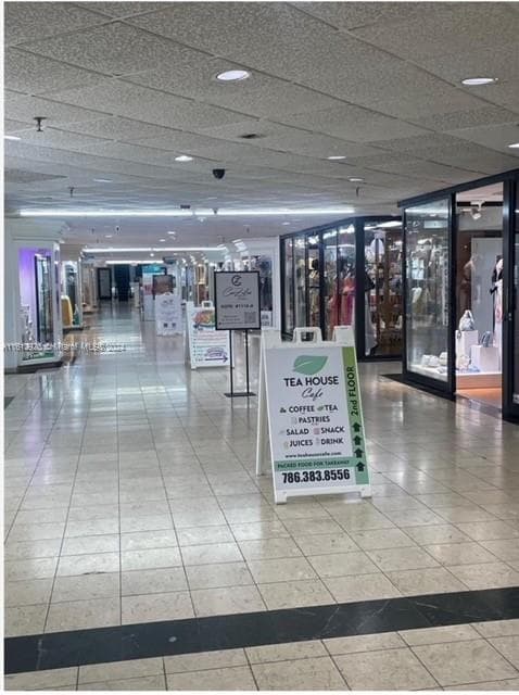 Niche Hotel Cafe with Steady Customer Flow