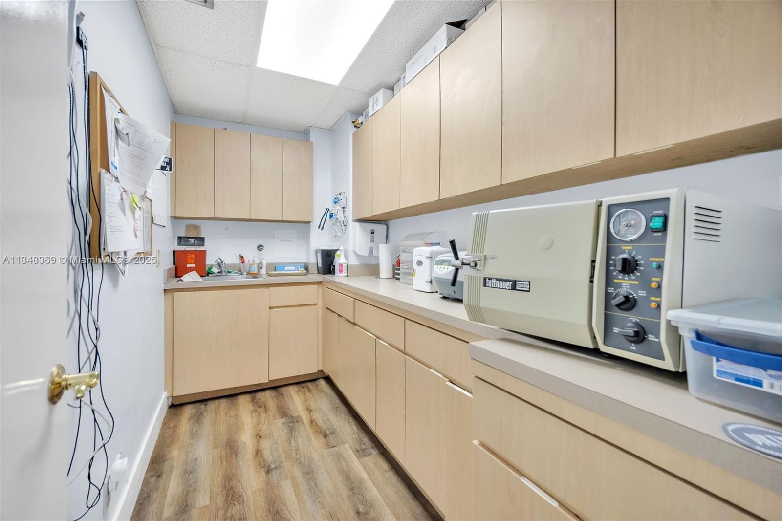 Thriving Dental Practice with Turnkey Operations