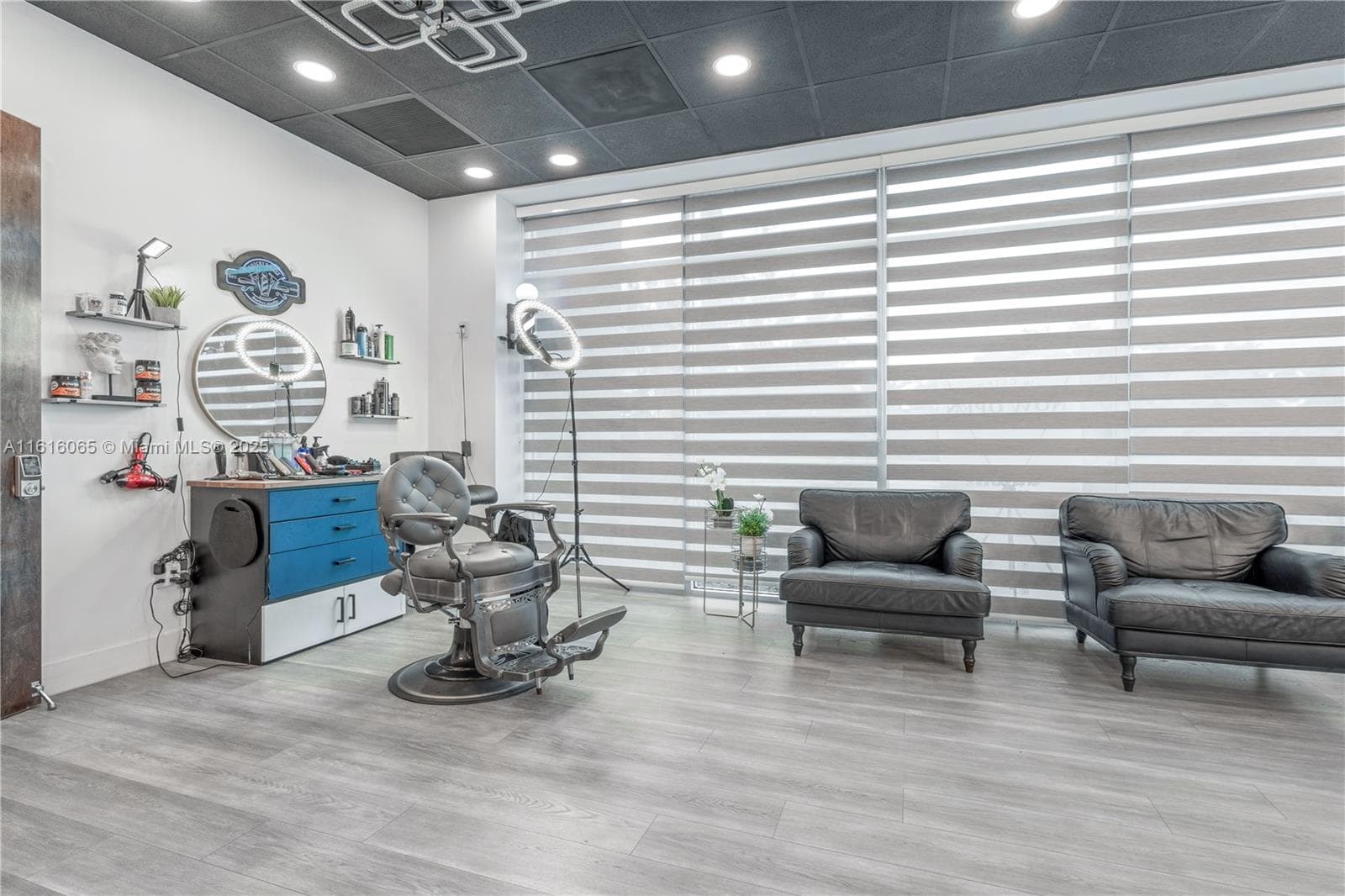 Turnkey Barbershop with Prime Location