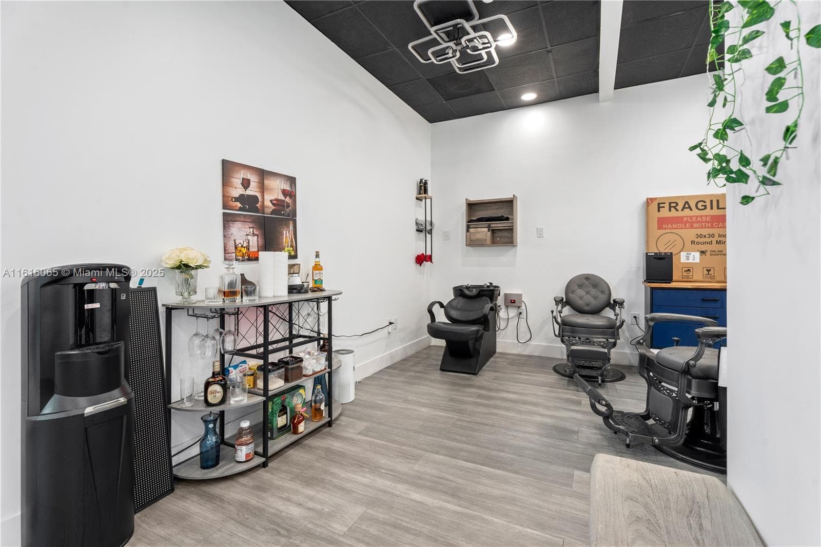 Turnkey Barbershop with Prime Location