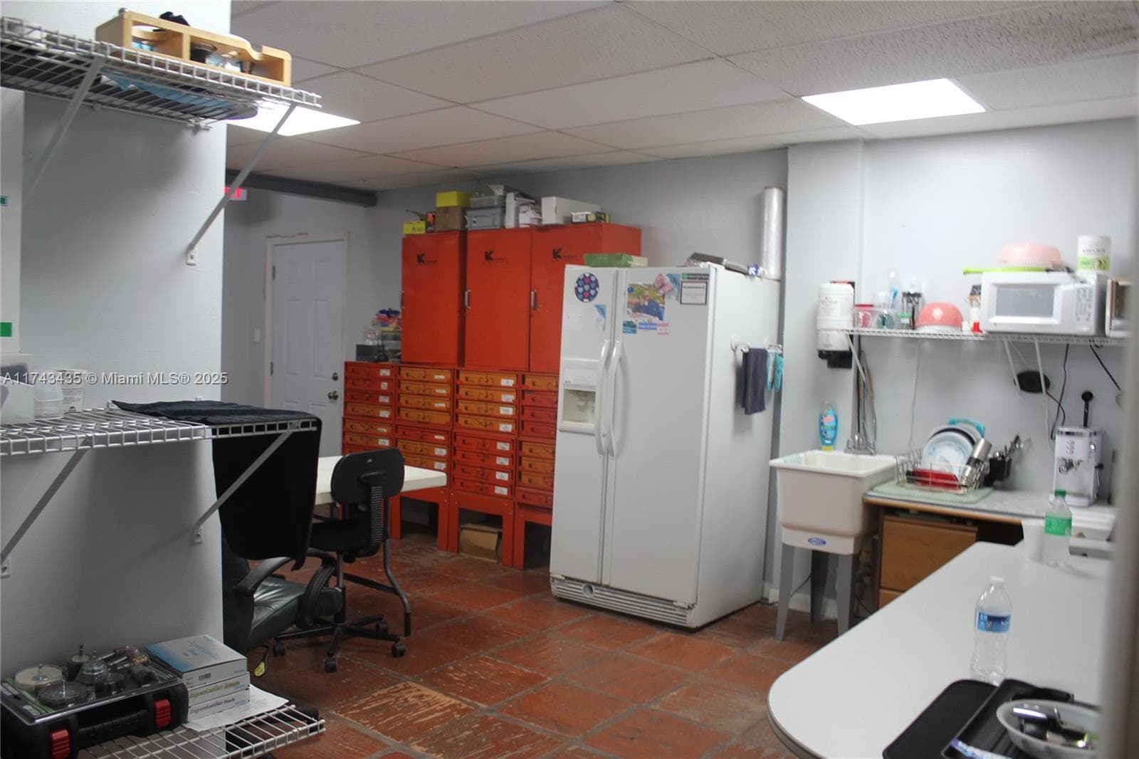 Turnkey Auto Body Shop with Active Paint Booth