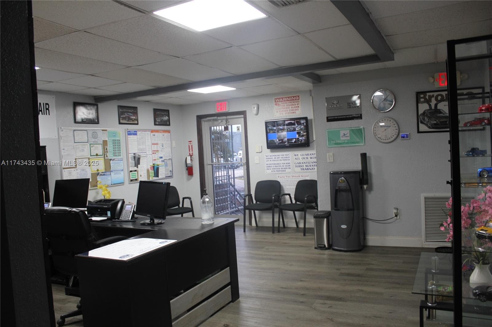 Turnkey Auto Body Shop with Active Paint Booth