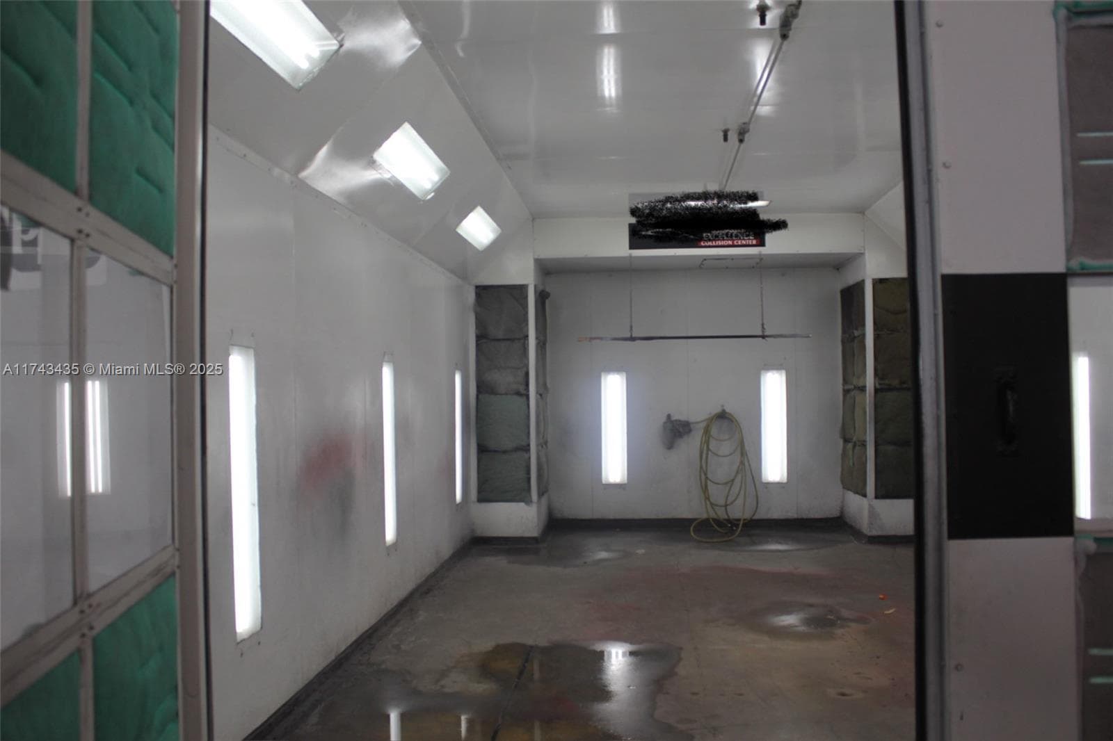 Turnkey Auto Body Shop with Active Paint Booth
