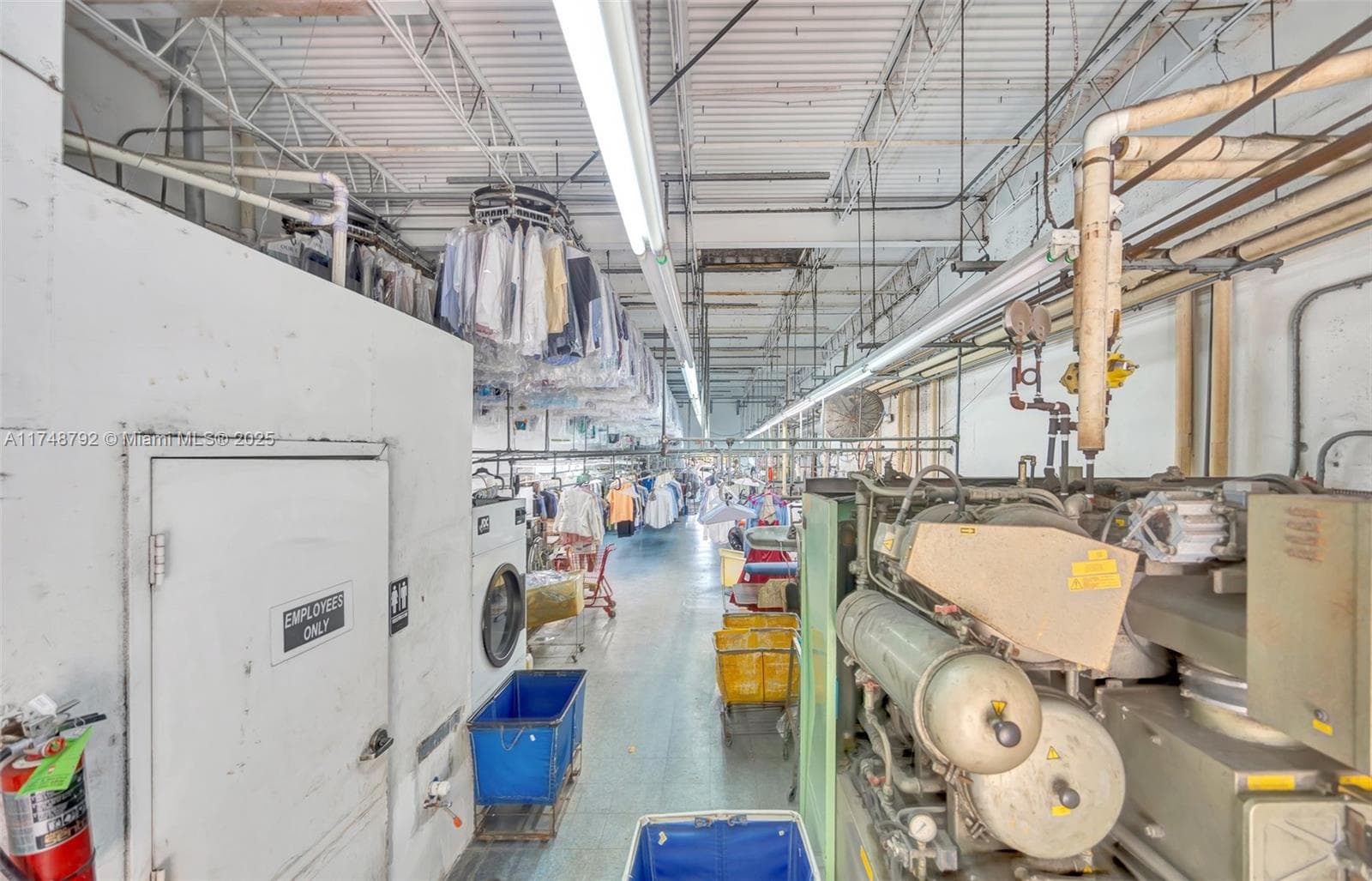 Established Dry Cleaner with Turnkey Operations