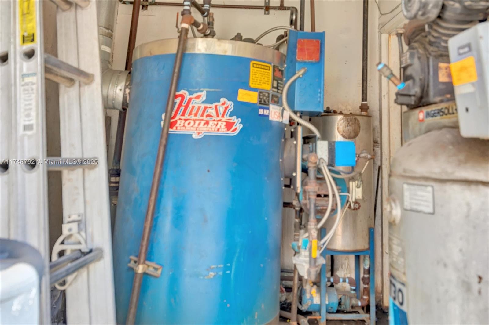 Established Dry Cleaner with Turnkey Operations