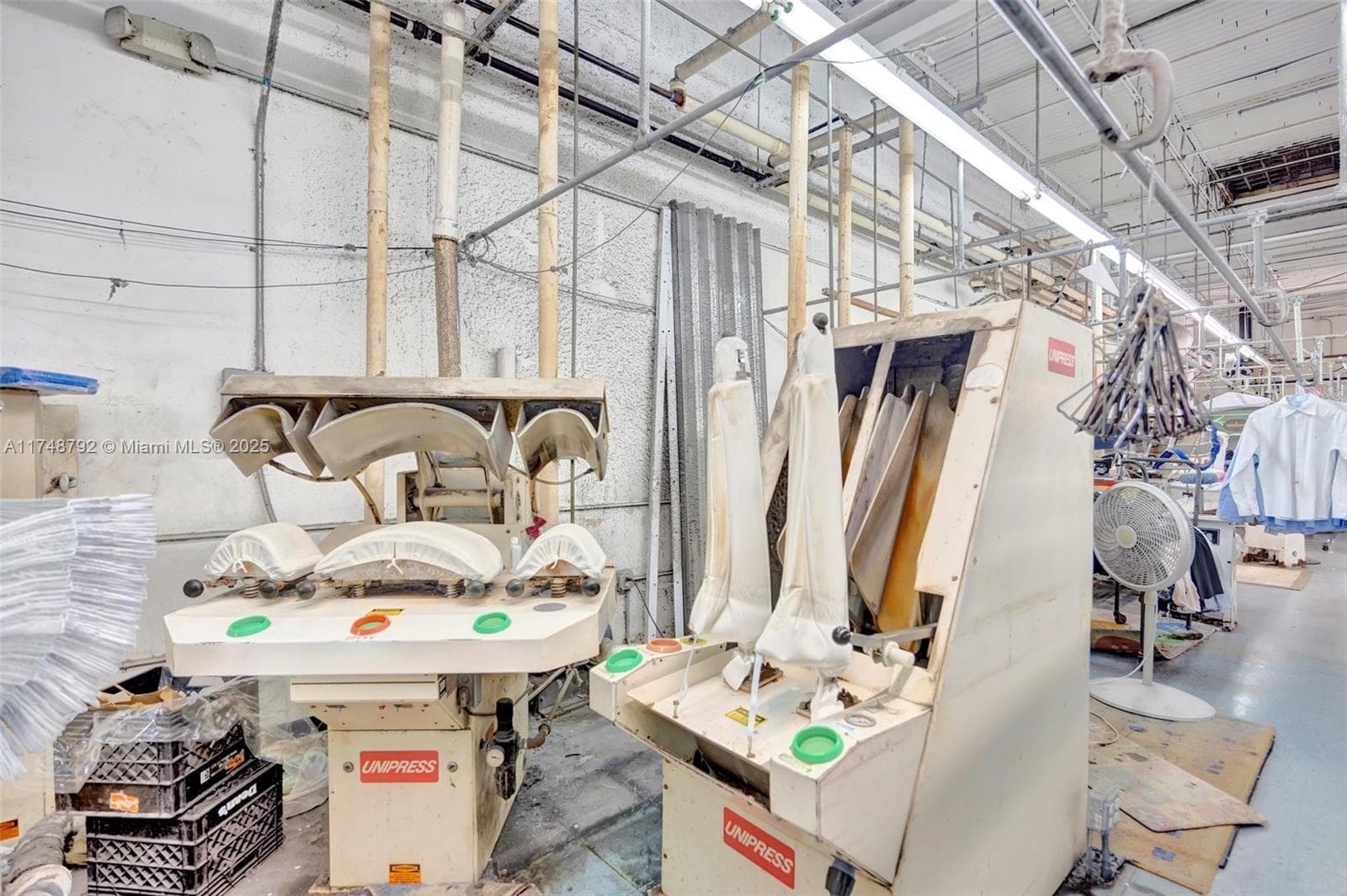 Established Dry Cleaner with Turnkey Operations