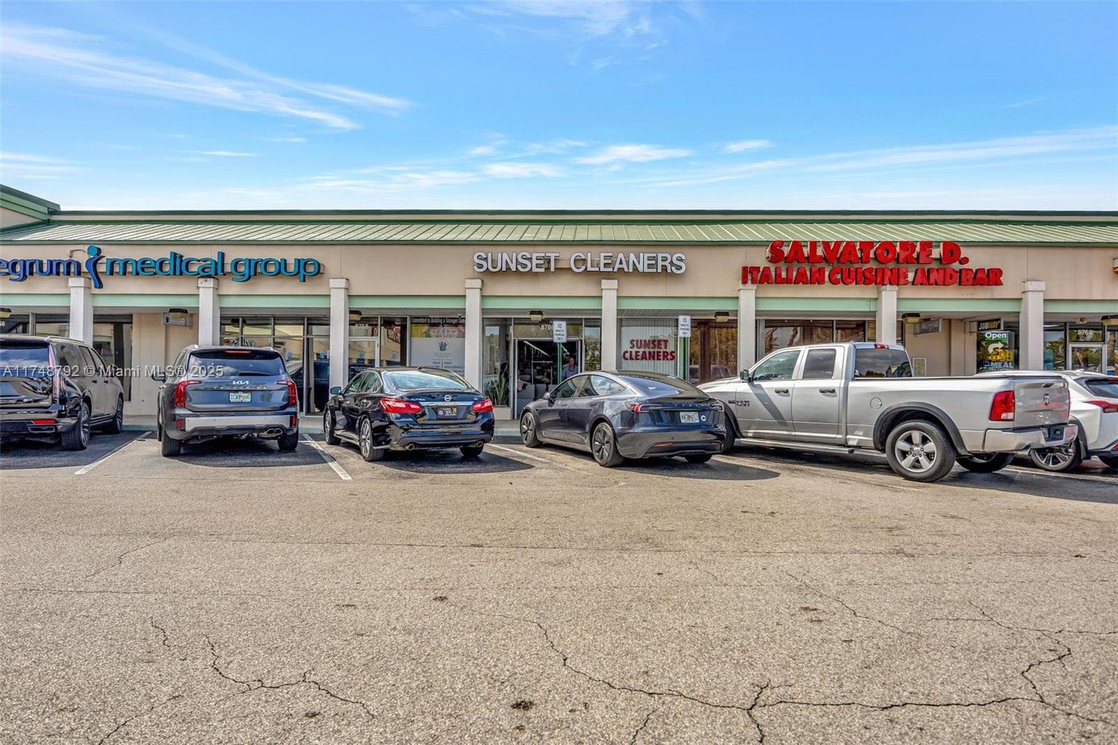 Established Dry Cleaner with Turnkey Operations