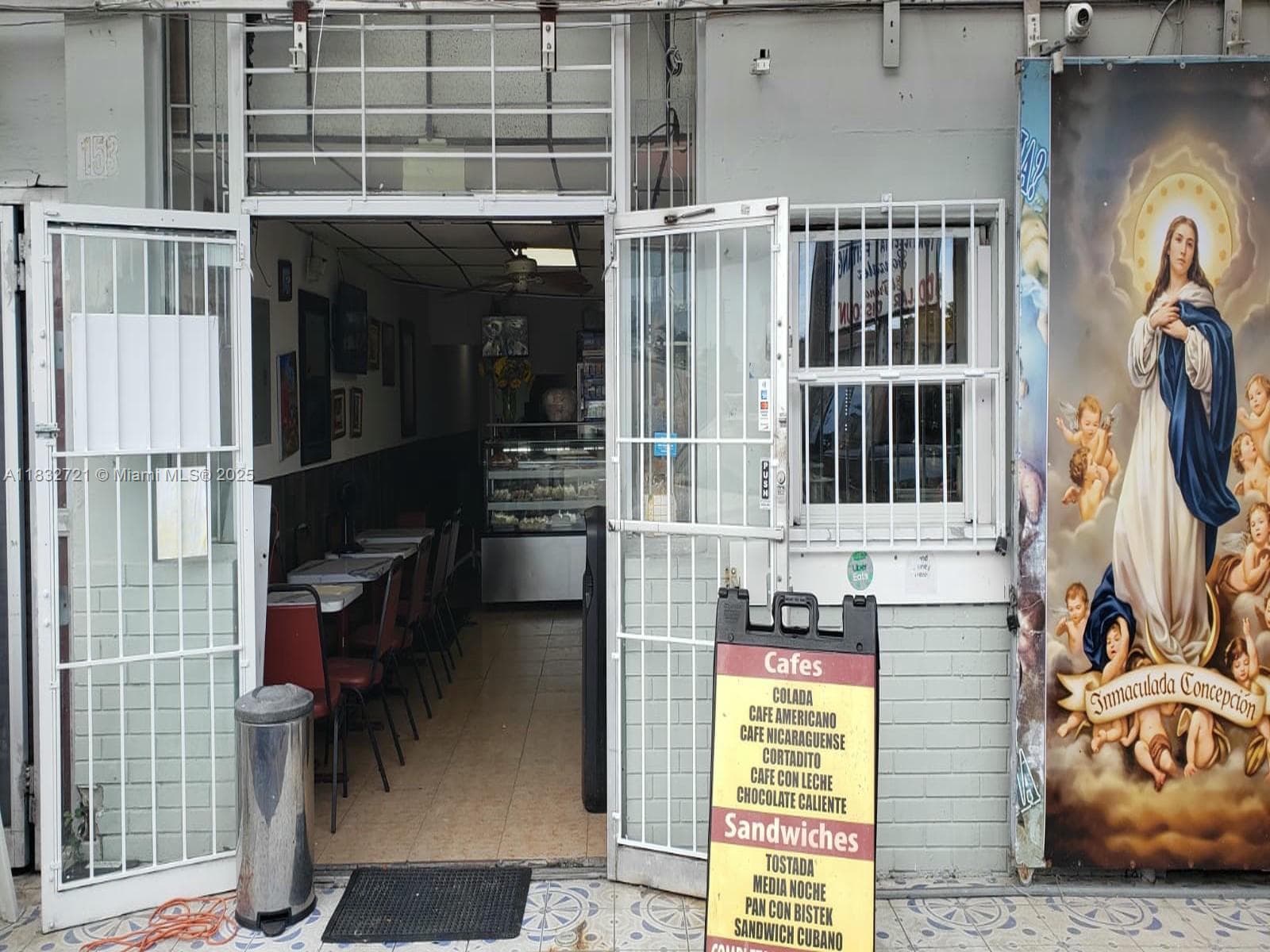 Established Latin Restaurant with Strong Local Following