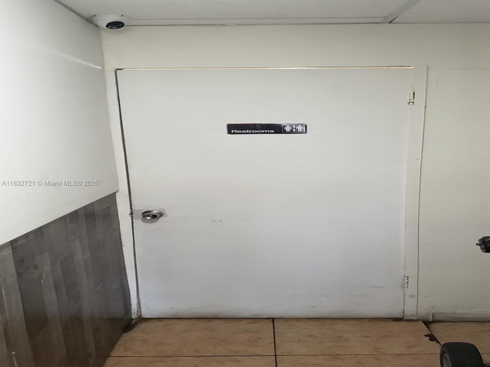 Established Latin Restaurant with Strong Local Following