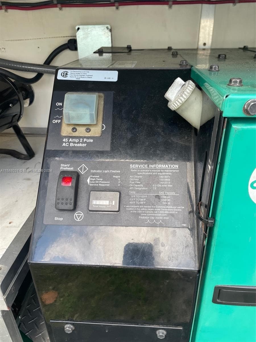 Thriving Mobile Pet Grooming Business with Established Routes