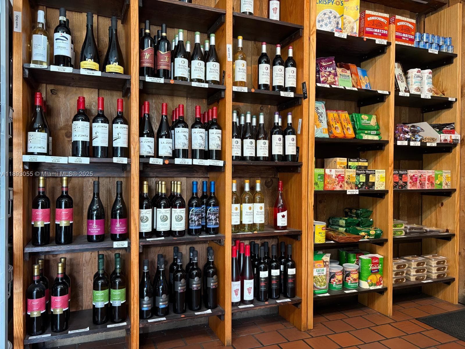 Established Specialty Food Store with Turnkey Operations