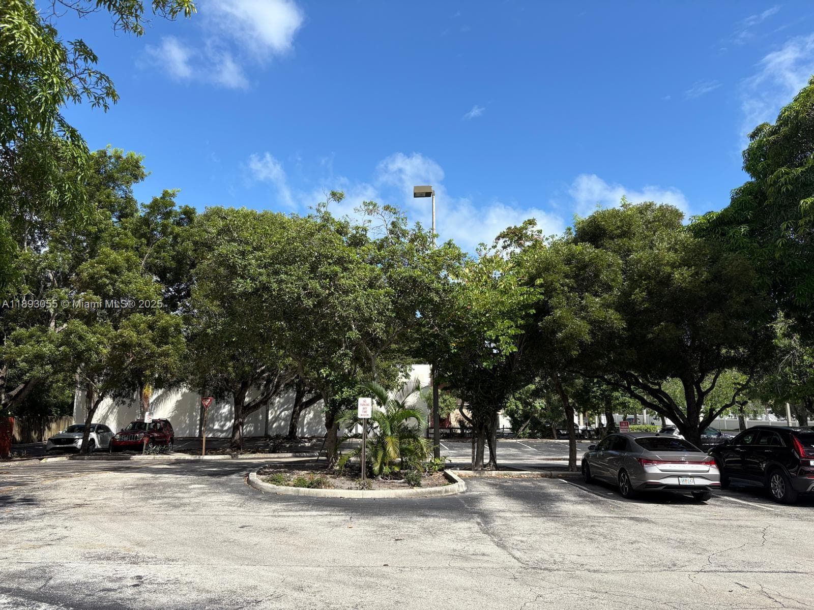 Established Specialty Food Store with Turnkey Operations