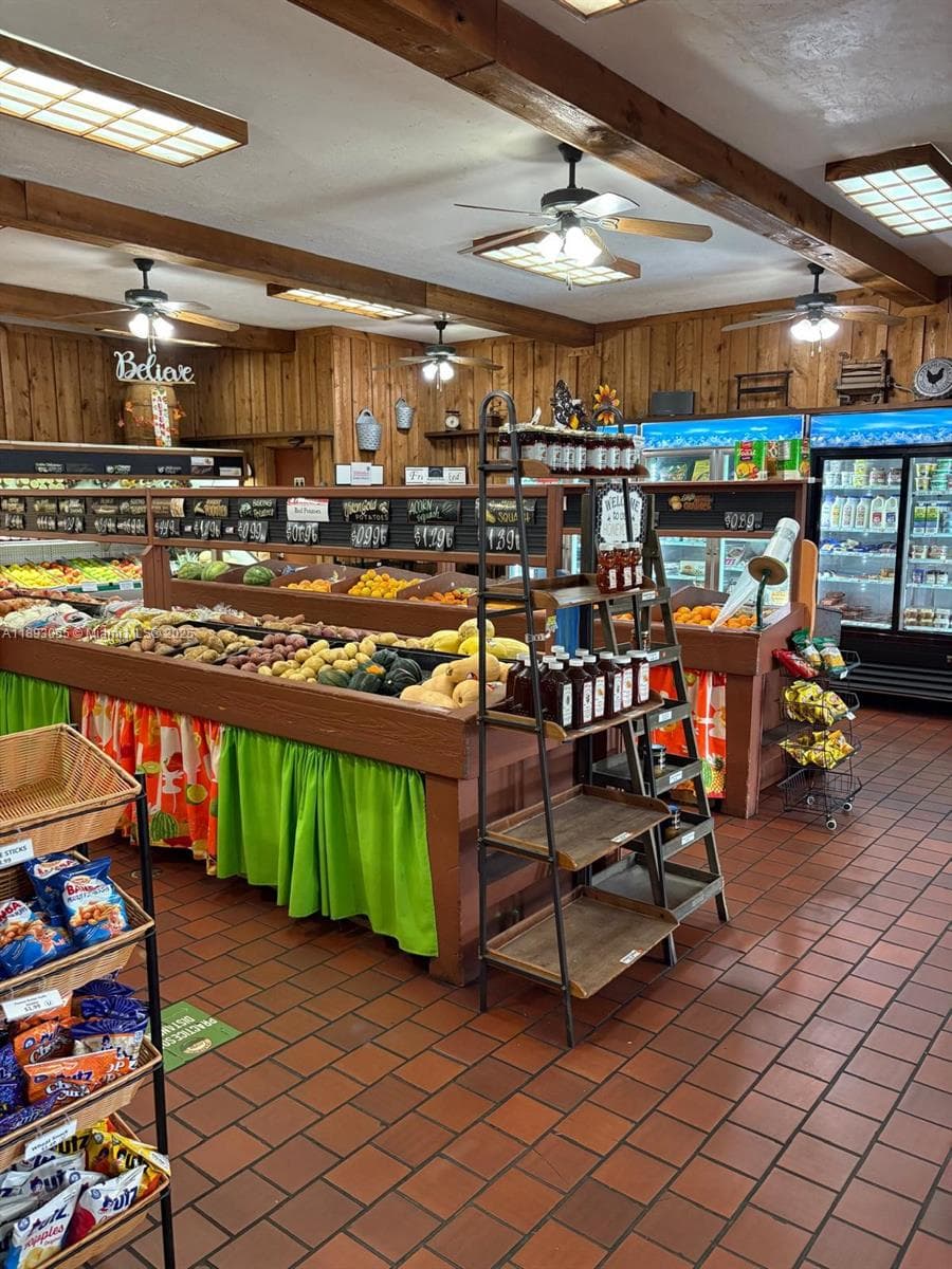 Established Specialty Food Store with Turnkey Operations